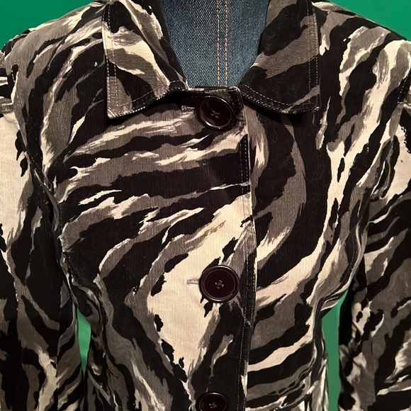 Long jacket - Picture 3 of 5